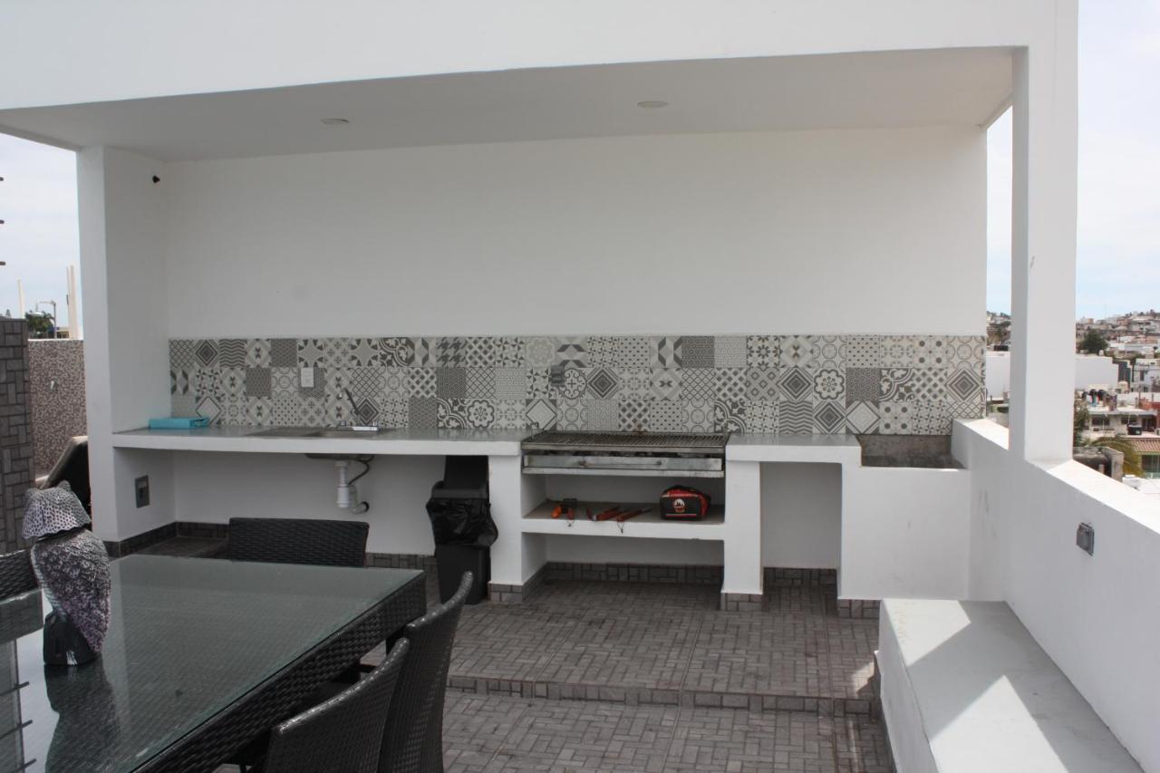 2Br/2Ba Condo 1 Block To Ocean! - Unit #5 Mazatlán Extérieur photo